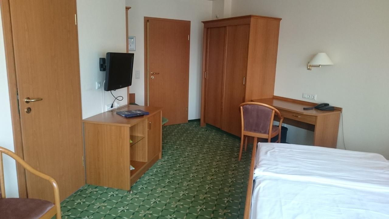 Landhotel Krausnick-Groß Wasserburg Buitenkant foto